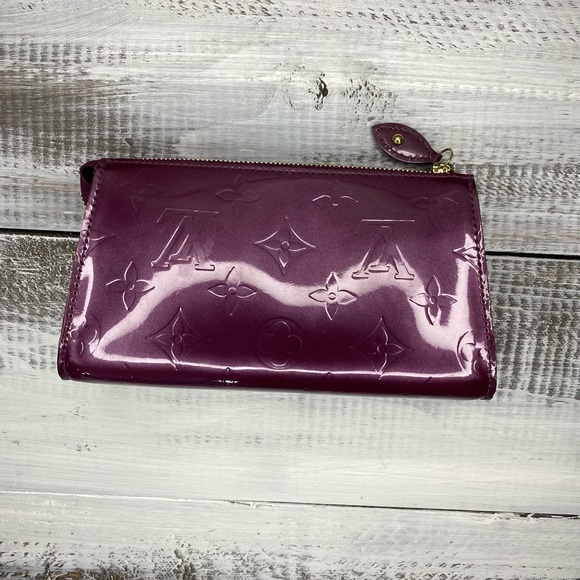 Louis Vuitton Purple Vernis Trousse Cosmetic Pouch - Picture 2 of 7